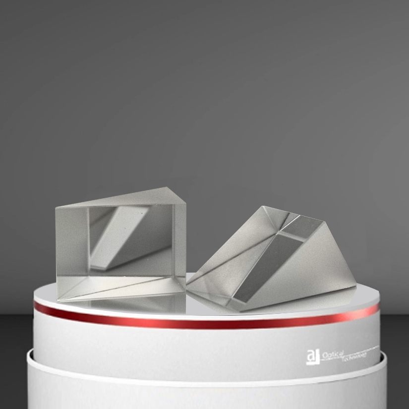 Прямой угол призмы